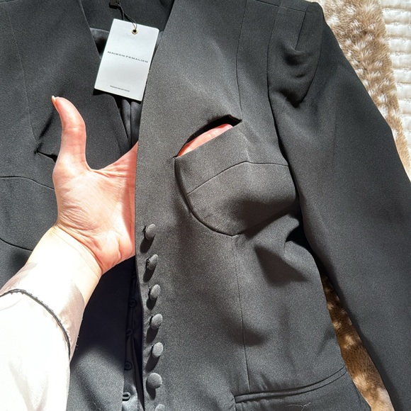 Maison femalien blazer with cut out details and buttons - Picture 3 of 6